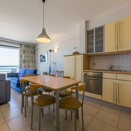 Sablon 501 Seafront In Koksijde, Cleaning Included Apartment *