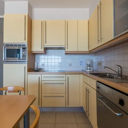 Sablon 501 Seafront In Koksijde, Cleaning Included Apartment *